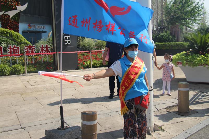 <strong>别插了好疼</strong>